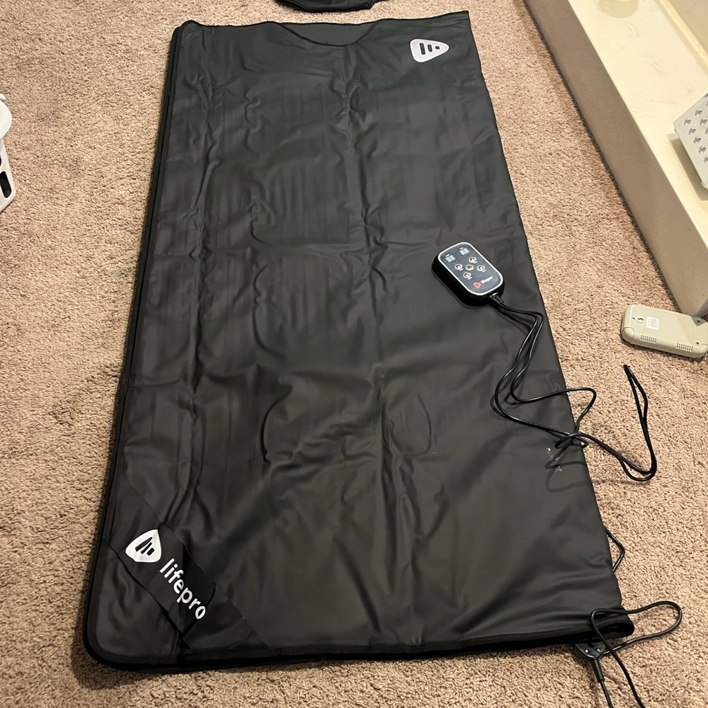 Lifepro Black Sauna Blanket